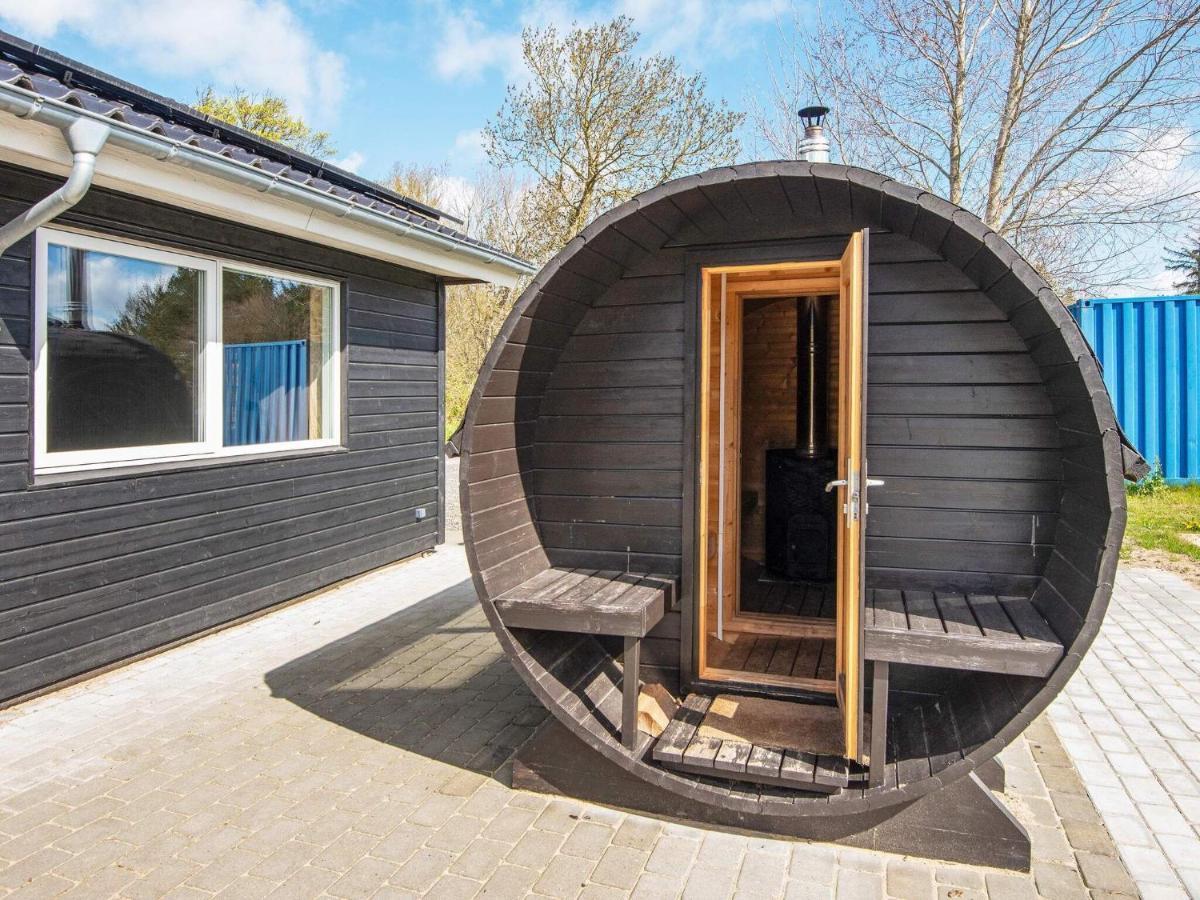 16 Person Holiday Home In R M Romo Kirkeby Exterior photo